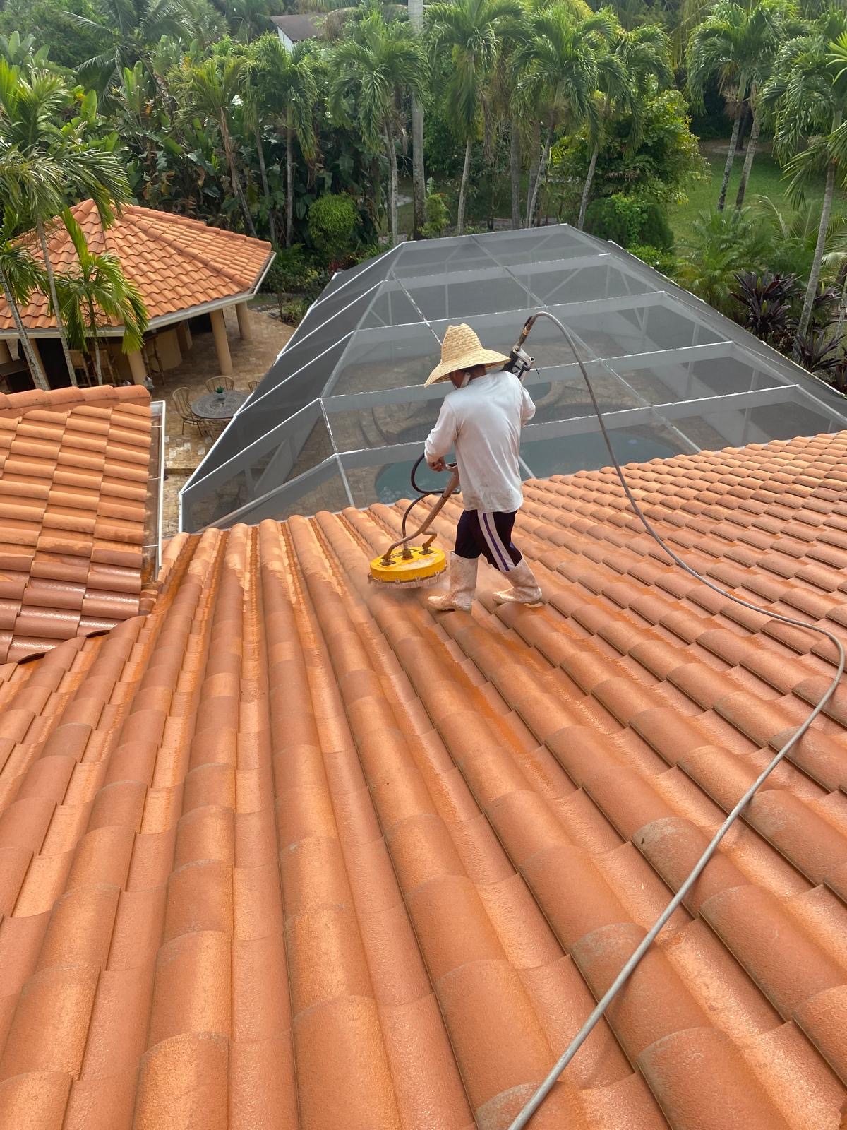Pressure Washing in South Florida